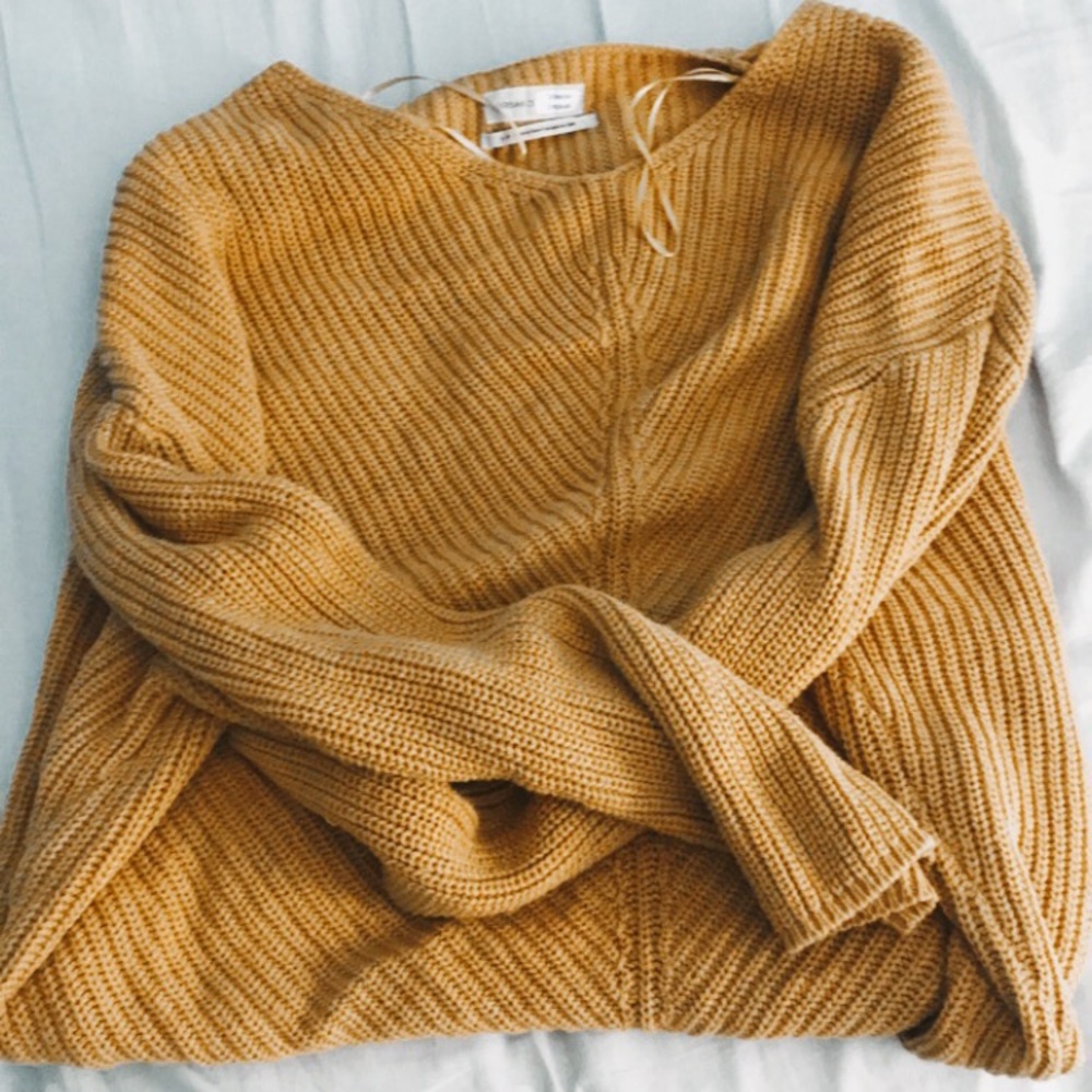 oversized sweater